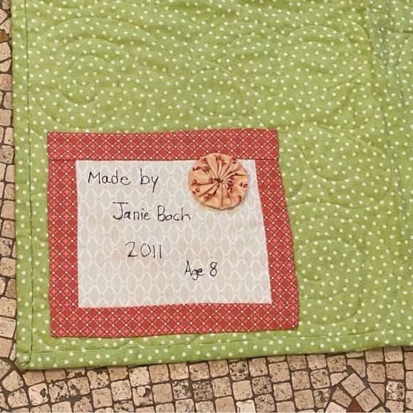 HELLO KITTY Handmade Colorful Quilt Blanket 45-1/2”x52-1/2” - Picture 5 of 6